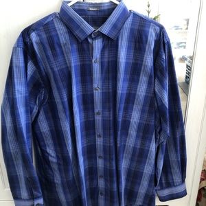 Kenneth Cole Reaction Blue Striped Button Shirt